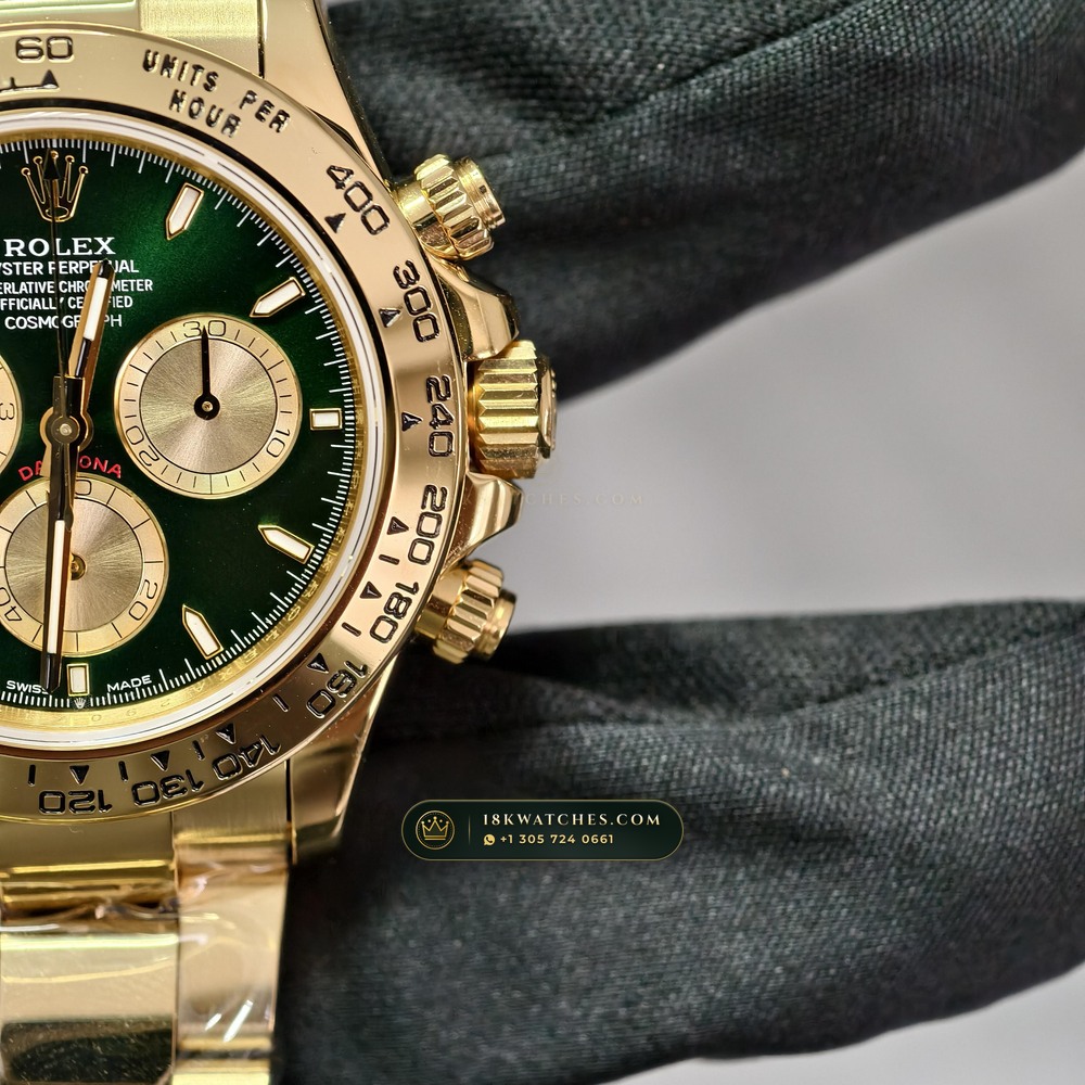 Rolex Cosmograph Daytona 18K Yellow Gold Custom SW Dial Deep Crystal Optics Ref. 126508 — Studio Gallery Plate IV in 18K Yellow Gold Au750 (216.9g Verified Mass, Rolex Manufacture Cal. 4131 - 72h Power Reserve)