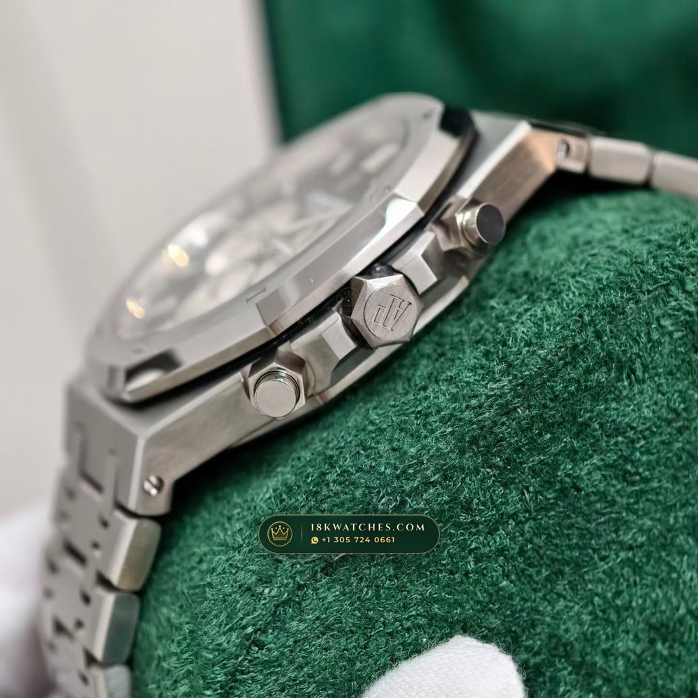 Audemars Piguet Royal Oak Selfwinding Chronograph 41mm Geneva Atelier Spec Ref. 26331ST — Studio Gallery Plate IV in 904L Stainless Steel Custom Architecture (180.4g Verified Mass, Audemars Piguet Cal. 2385 Column-Wheel Chronograph)