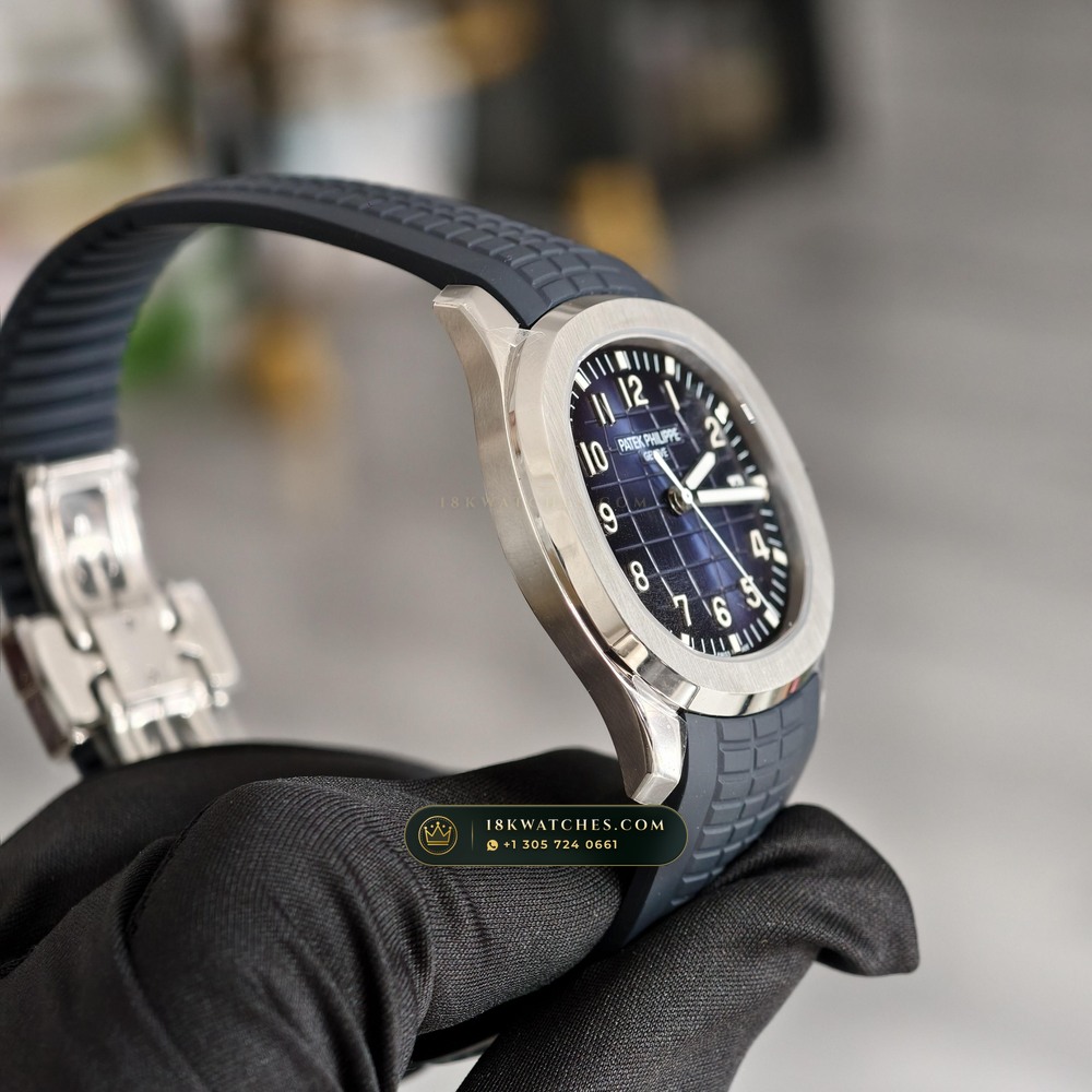 Patek Philippe Aquanaut Jumbo 42.2mm 18K White Gold Geneva Atelier Spec Ref. 5168G-001 — Studio Gallery Plate III in 18K White Gold Au750 (120.6g Verified Mass, Patek Philippe Cal. 324 S C - 21K Gold Rotor)