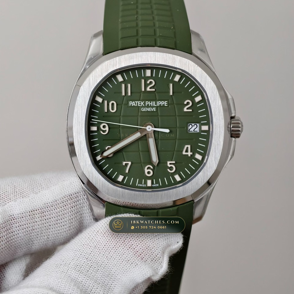 Patek Philippe Aquanaut Jumbo 42.2mm 18K White Gold Ref. 5168G-010