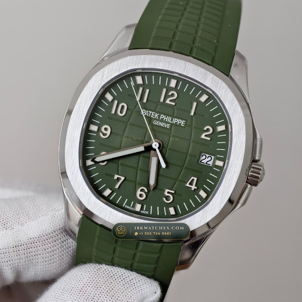 Patek Philippe Aquanaut Jumbo 42.2mm 18K White Gold Ref. 5168G-010 — Studio Gallery Plate III in 18K White Gold Au750 (120.2g Verified Mass, Patek Philippe Cal. 324 S C - 21K Gold Rotor)