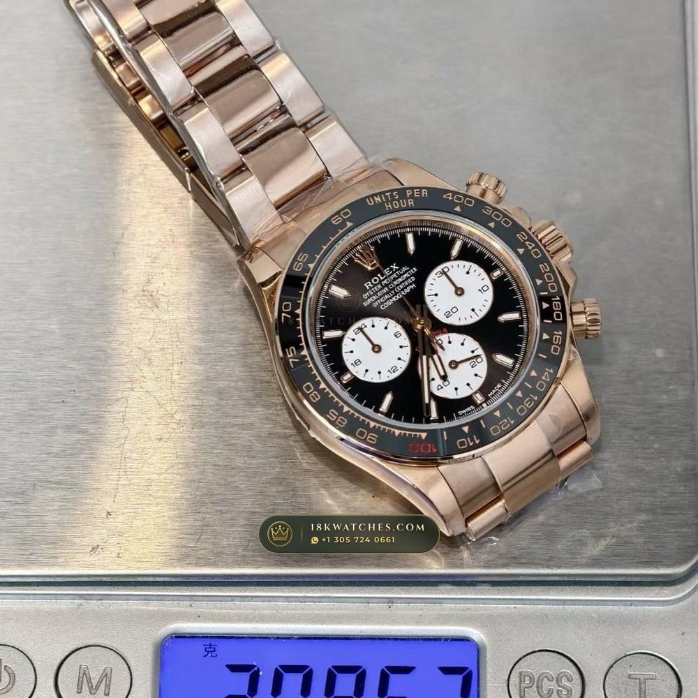 Rolex Cosmograph Daytona Le Mans 100th Anniversary 18K Everose Gold Chronometer Regulated Spec Ref. 126525LN — Studio Gallery Plate VIII in 18K Rose Gold Au750 (216.9g Verified Mass, Rolex Manufacture Cal. 4132 - 24h Le Mans)