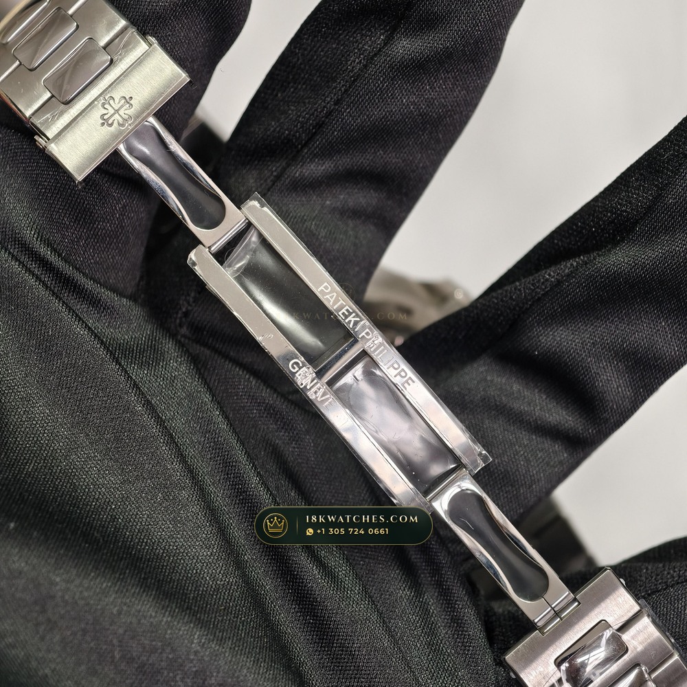 Patek Philippe Nautilus Self-Winding Diamond-Set Bezel Ref. 5711/1A-011 — Studio Gallery Plate IX in 904L Stainless Steel Custom Architecture (115.4g Verified Mass, Patek Philippe Cal. 26-330 S C / Cal. 324 S C - 21K Gold Rotor)