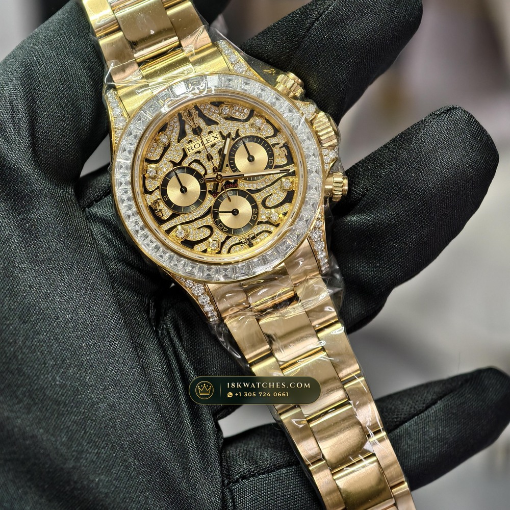 Rolex Cosmograph Daytona 18K Yellow Gold Ref. 116598TBR — Studio Gallery Plate III in 18K Yellow Gold Au750 (216.8g Verified Mass, Rolex Manufacture Cal. 4130 - 72h Power Reserve)
