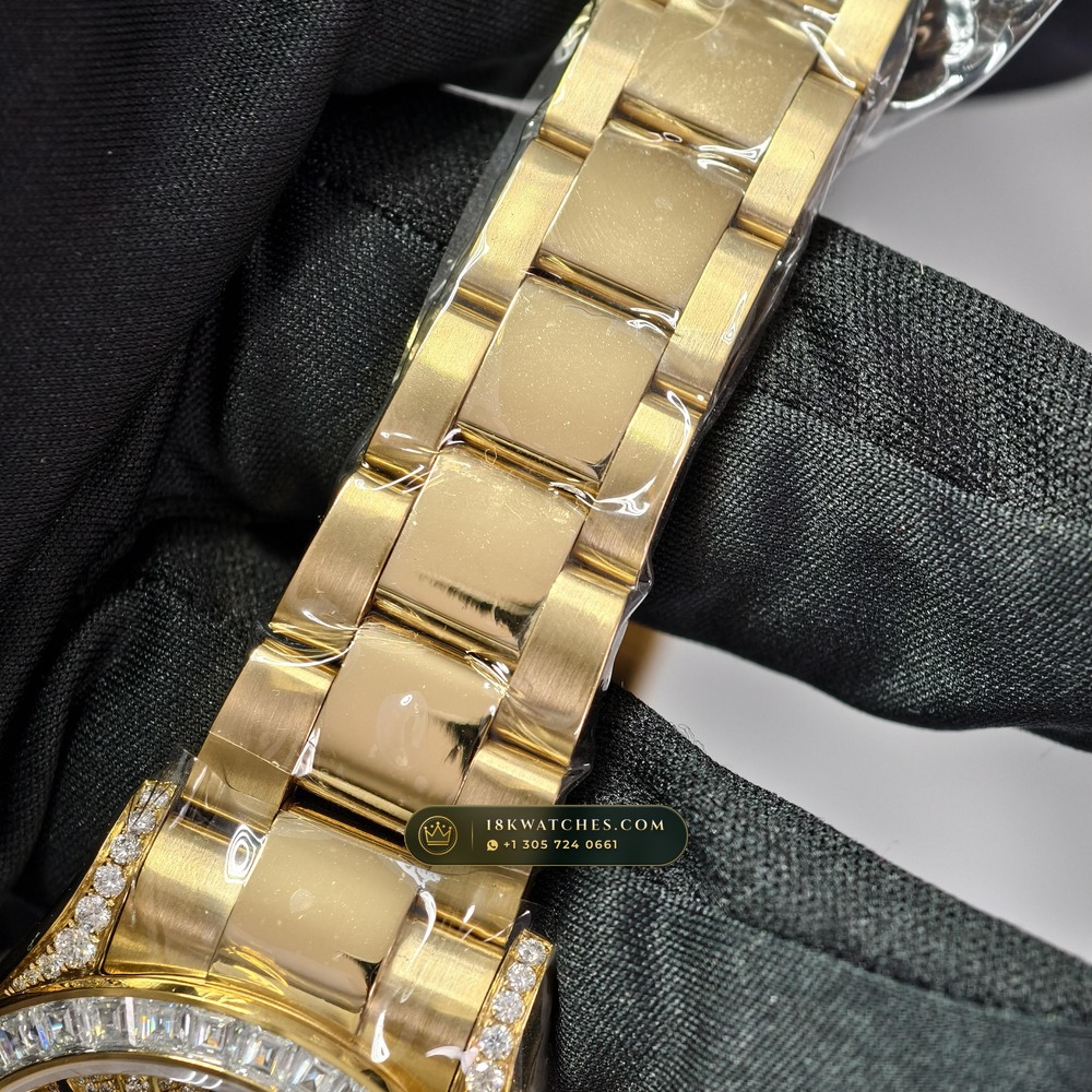 Rolex Cosmograph Daytona 18K Yellow Gold Ref. 116598TBR — Studio Gallery Plate V in 18K Yellow Gold Au750 (216.8g Verified Mass, Rolex Manufacture Cal. 4130 - 72h Power Reserve)