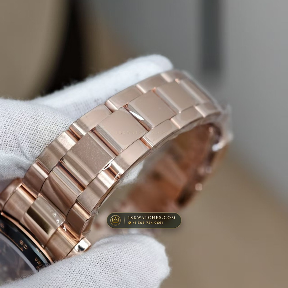 Rolex Cosmograph Daytona Aventurine Starry Dial 18K Everose Gold Ref. 126505 — Studio Gallery Plate V in 18K Rose Gold Au750 (216.2g Verified Mass, Rolex Manufacture Cal. 4131 - 72h Power Reserve)