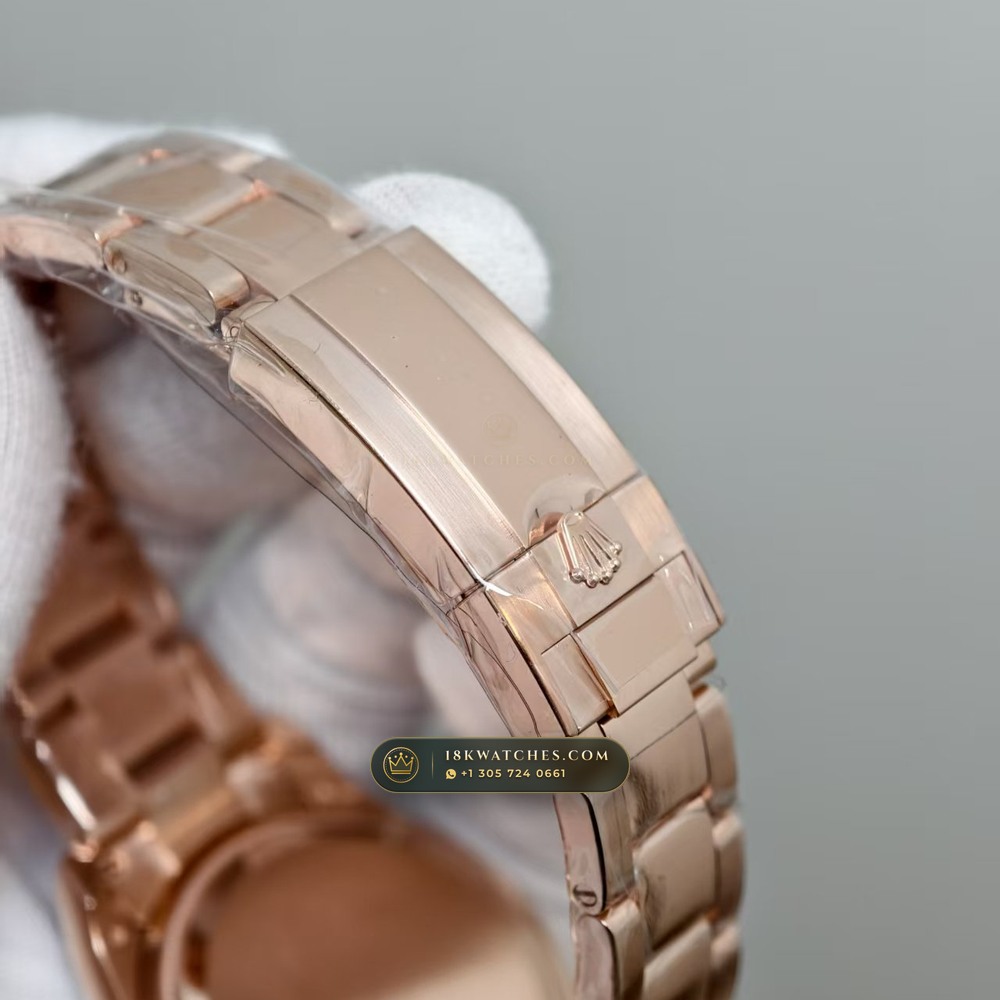 Rolex Cosmograph Daytona Aventurine Starry Dial 18K Everose Gold Ref. 126505 — Studio Gallery Plate VII in 18K Rose Gold Au750 (216.2g Verified Mass, Rolex Manufacture Cal. 4131 - 72h Power Reserve)
