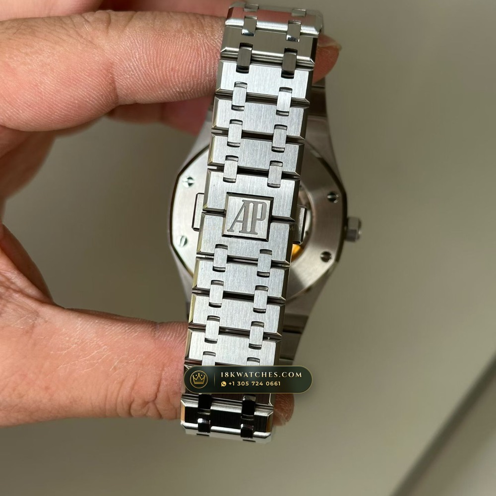 Audemars Piguet Royal Oak Double Balance Wheel Openworked Rainbow 18K White Gold Ref. 15413BC.YY.1220BC.01 — Studio Gallery Plate VII in 18K White Gold Au750 (224.1g Verified Mass, Audemars Piguet Cal. 3132 Dual-Balance Openworked)