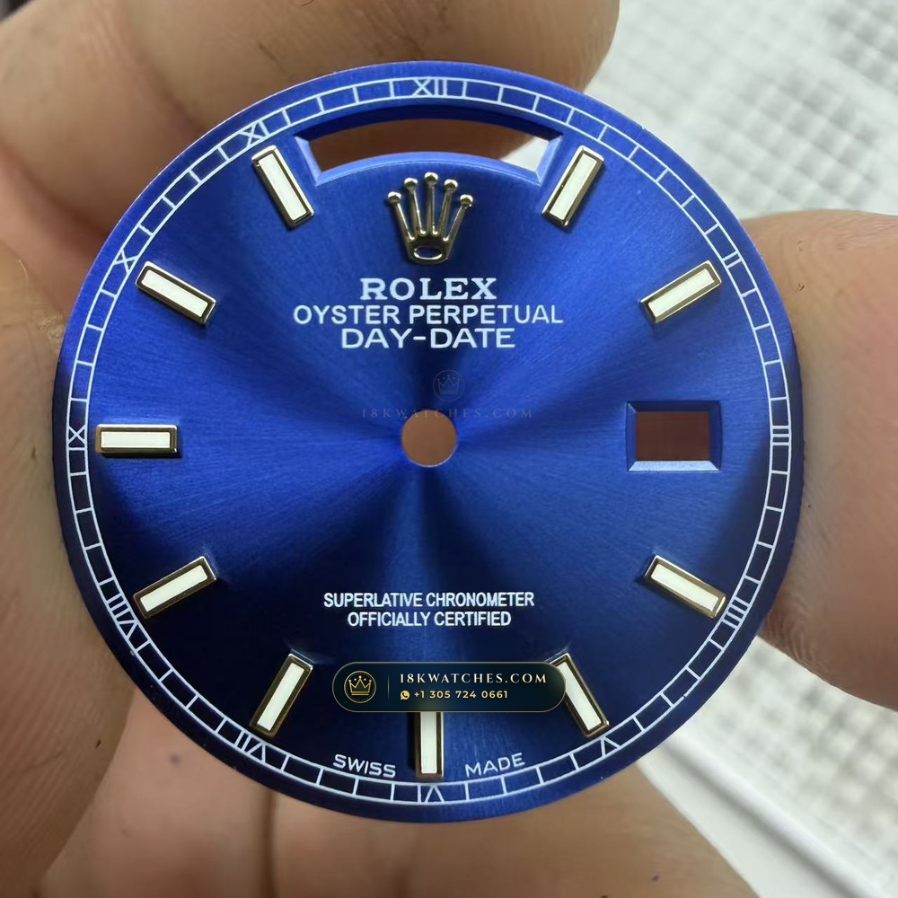 Rolex Day-Date 36 Graduated Royal Blue Sunburst Dial 18K Yellow Gold Ref. 118238 — Studio Gallery Plate IX in 18K Yellow Gold Au750 (141.3g Verified Mass, Rolex Manufacture Cal. 3155)