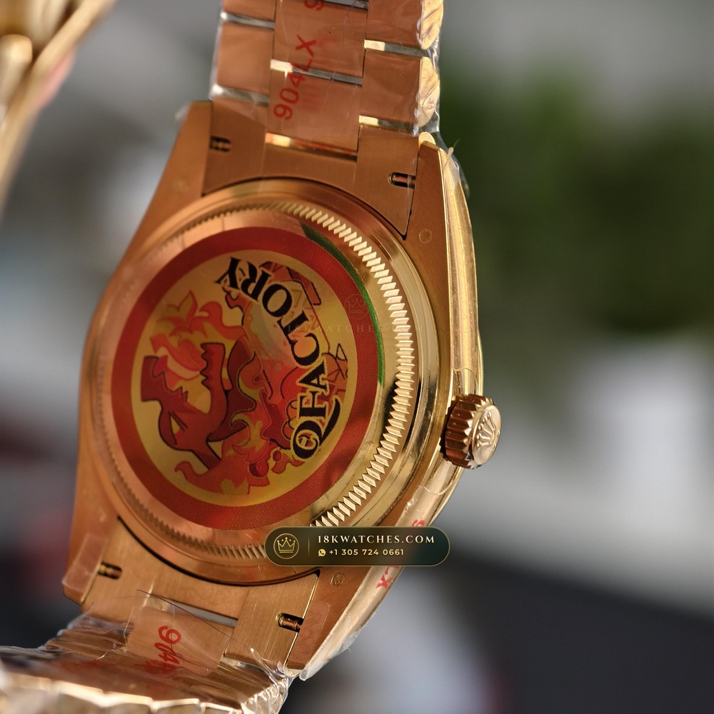 Rolex Day-Date 36 Graduated Royal Blue Sunburst Dial 18K Yellow Gold Ref. 118238 — Studio Gallery Plate V in 18K Yellow Gold Au750 (141.3g Verified Mass, Rolex Manufacture Cal. 3155)