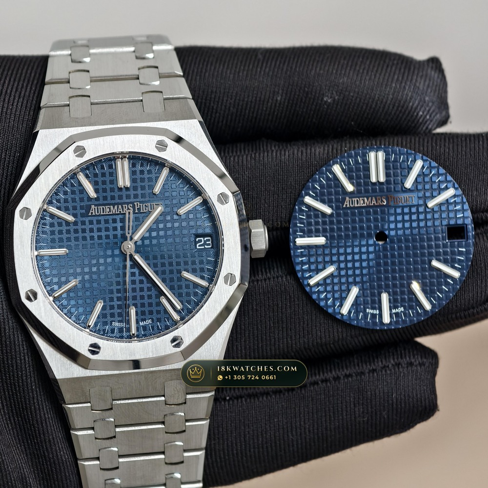 Audemars Piguet Royal Oak Selfwinding 41mm Chronometer Regulated Spec Ref. 15510ST