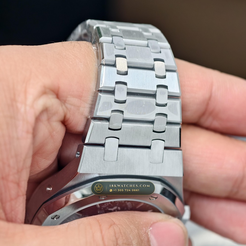 Audemars Piguet Royal Oak Perpetual Calendar 41mm 18K White Gold Ref. 26574BC.OO.1220BC.01 — Studio Gallery Plate III in 18K White Gold Au750 (225.3g Verified Mass, Audemars Piguet Cal. 5134 Ultra-Thin Perpetual)