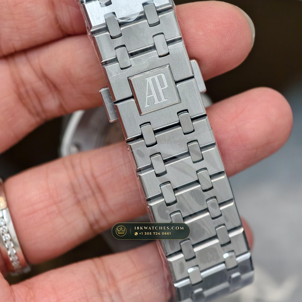 Audemars Piguet Royal Oak Perpetual Calendar 41mm 18K White Gold Ref. 26574BC.OO.1220BC.01 — Studio Gallery Plate VII in 18K White Gold Au750 (225.3g Verified Mass, Audemars Piguet Cal. 5134 Ultra-Thin Perpetual)