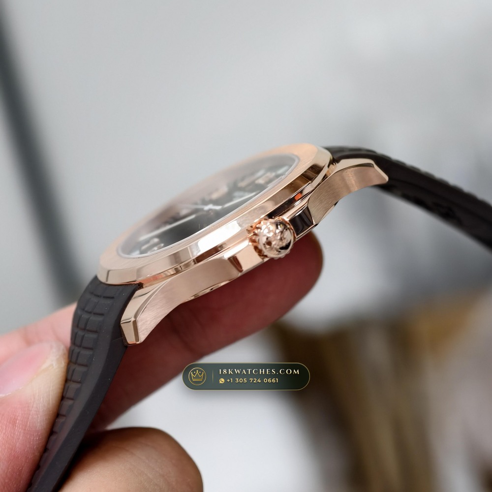 Patek Philippe Aquanaut Extra-Large Self-Winding 18K Rose Gold Chronometer Regulated Spec Ref. 5167R — Studio Gallery Plate V in 18K Rose Gold Au750 (108.2g Verified Mass, Patek Philippe Cal. 324 S C - 21K Gold Rotor)