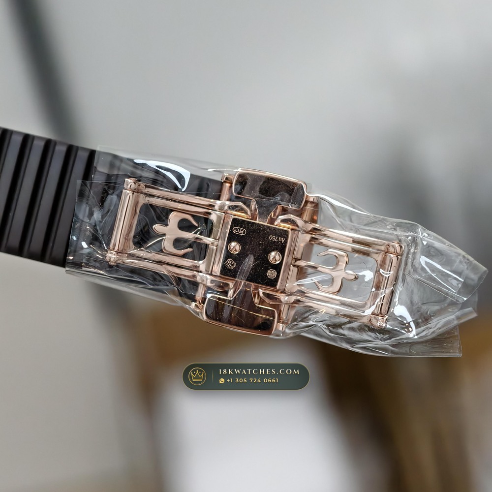 Patek Philippe Aquanaut Extra-Large Self-Winding 18K Rose Gold Chronometer Regulated Spec Ref. 5167R — Studio Gallery Plate IX in 18K Rose Gold Au750 (108.2g Verified Mass, Patek Philippe Cal. 324 S C - 21K Gold Rotor)