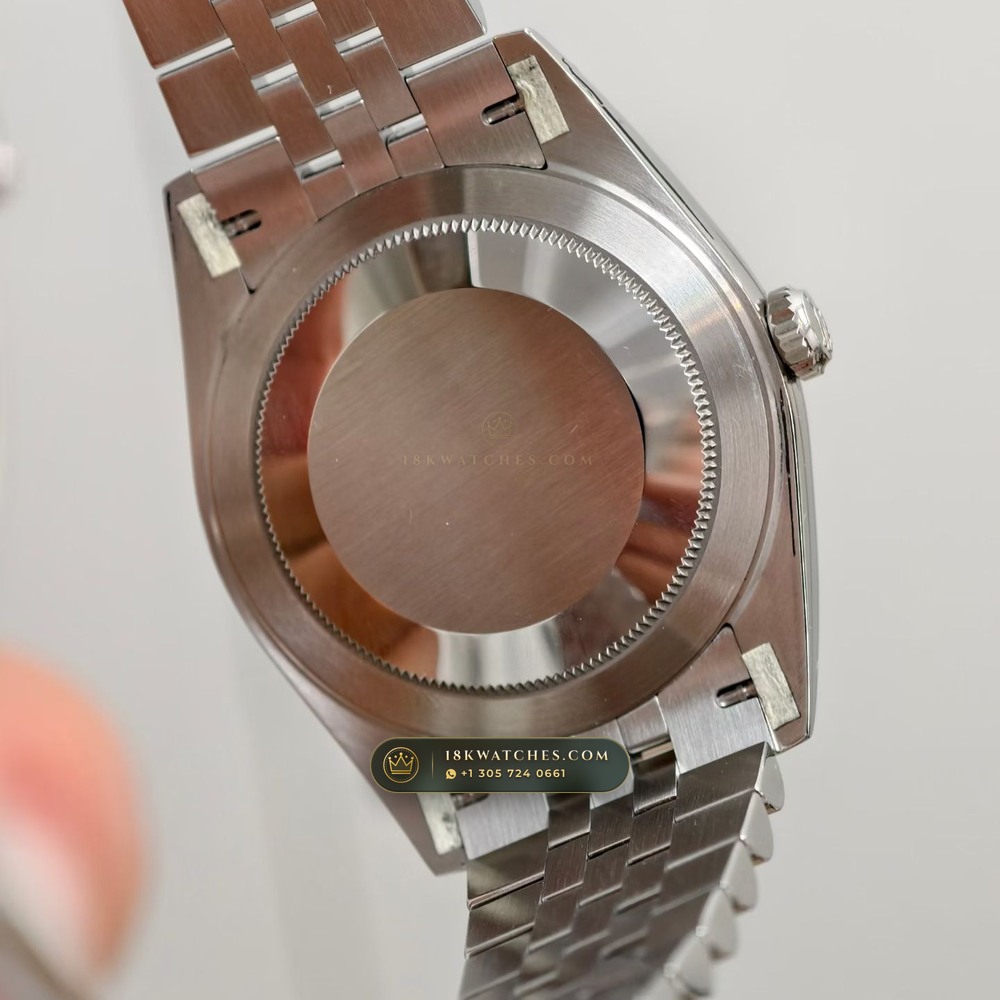 Rolex Datejust 41 Deep Crystal Optics Ref. 126331 — Studio Gallery Plate VIII in 18K Gold & 904L Oystersteel Rolesor (150.4g Verified Mass, Rolex Manufacture Cal. 3235 - 70h Power Reserve)