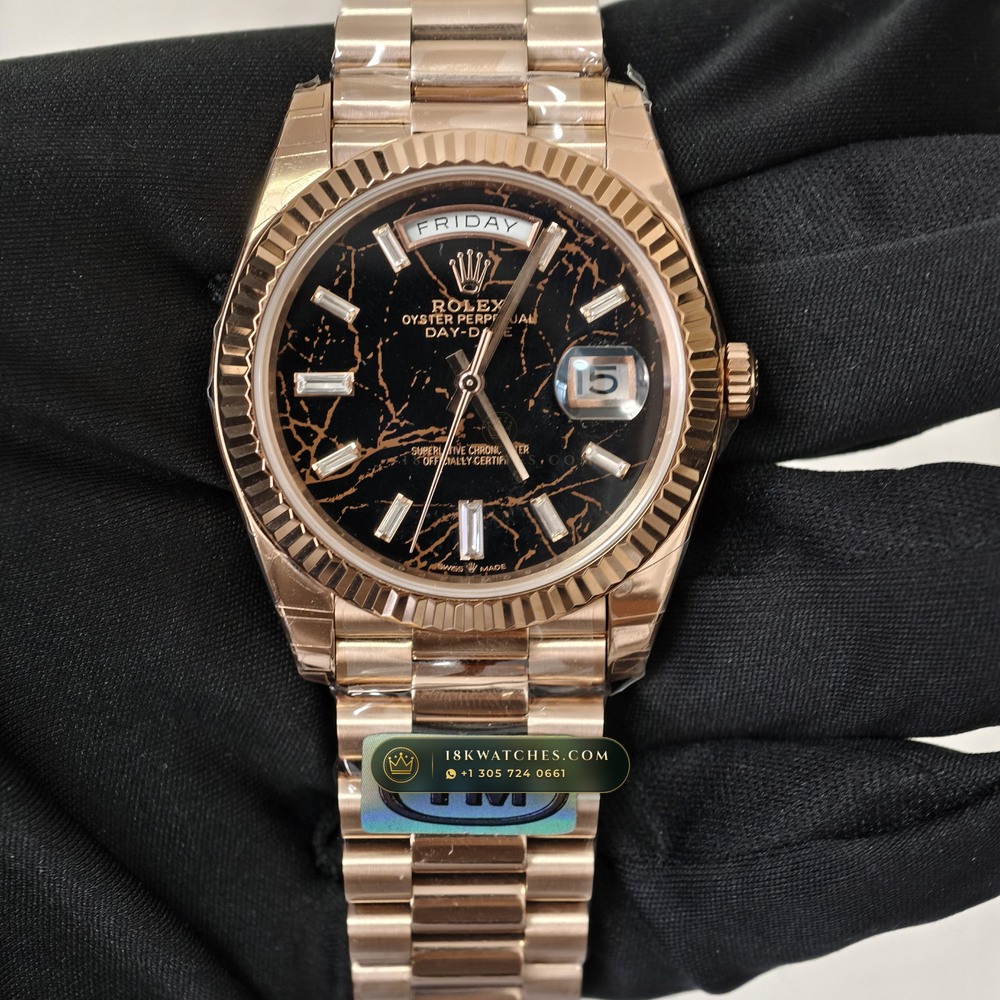 Rolex Day-Date 40 Eisenkiesel Natural Stone Dial 18K Everose Gold Ref. 228235