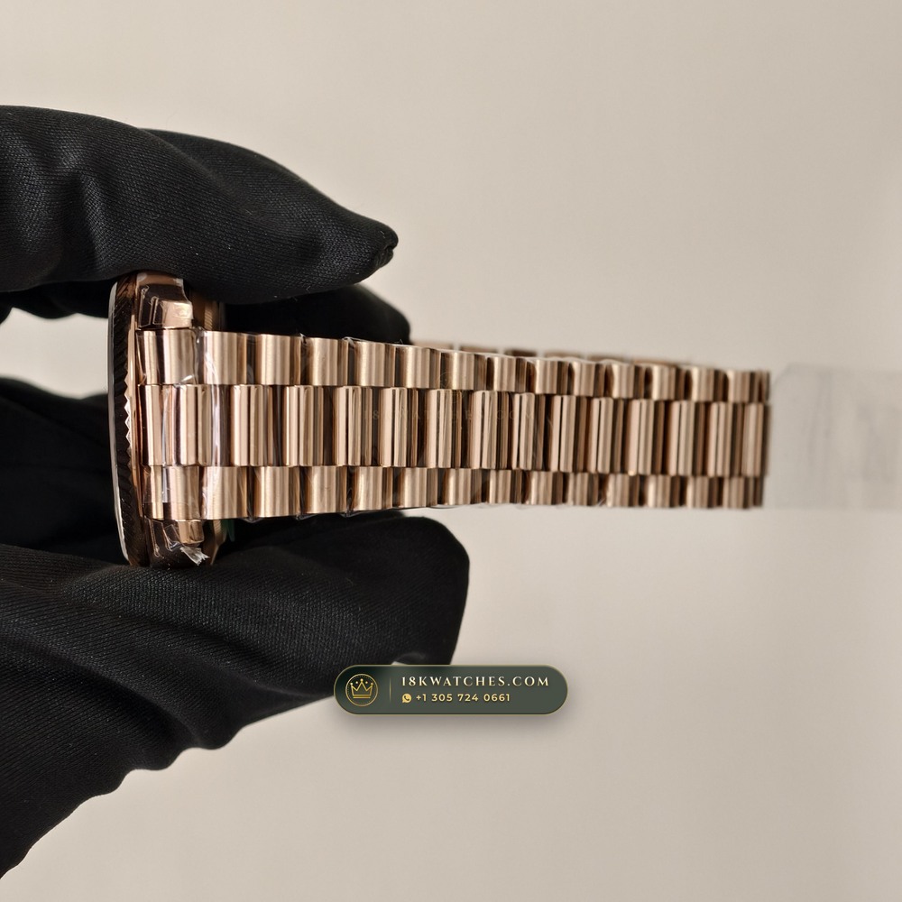 Rolex Day-Date 40 Eisenkiesel Natural Stone Dial 18K Everose Gold Ref. 228235 — Studio Gallery Plate VIII in 18K Rose Gold Au750 (210.4g Verified Mass, Rolex Manufacture Cal. 3255 - 70h Power Reserve)