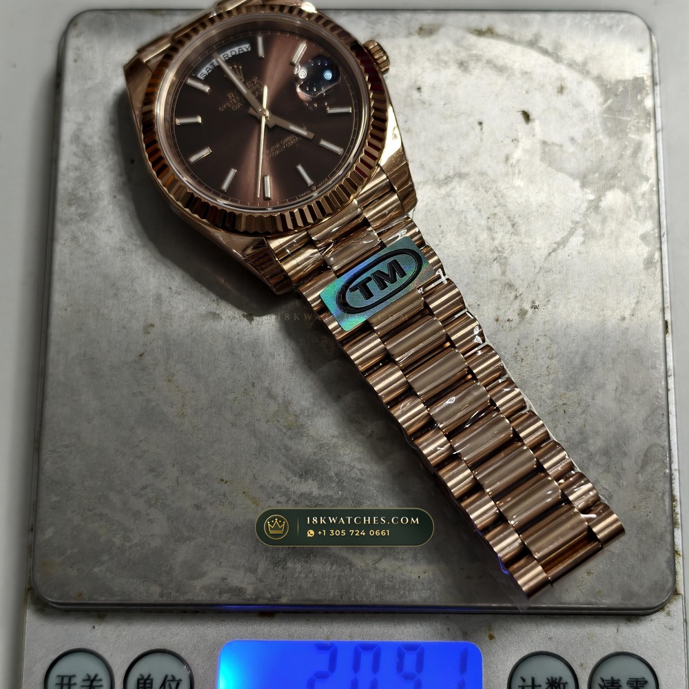 Rolex Day-Date 40 Eisenkiesel Natural Stone Dial 18K Everose Gold Ref. 228235 — Studio Gallery Plate IX in 18K Rose Gold Au750 (210.4g Verified Mass, Rolex Manufacture Cal. 3255 - 70h Power Reserve)