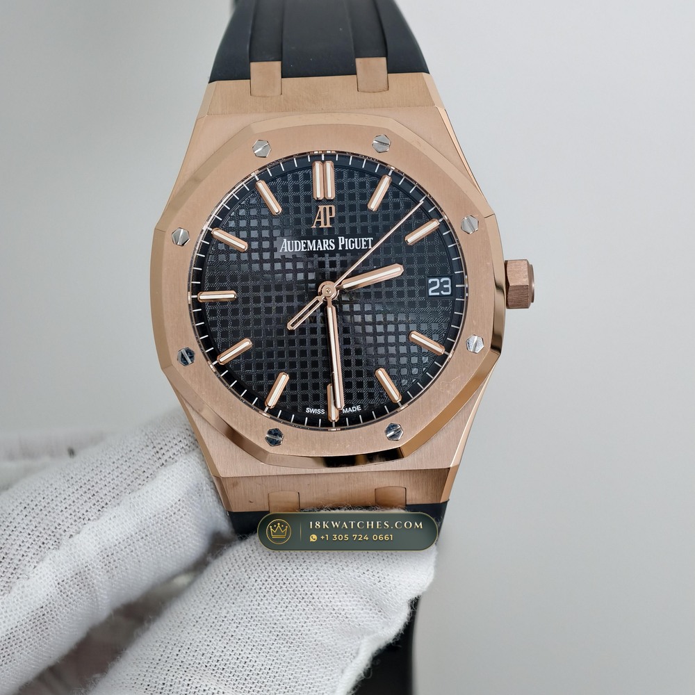 Audemars Piguet Royal Oak Selfwinding 41mm 18K Rose Gold Ref. 15500OR.OO.D002CR.01 — Studio Gallery Plate II in 18K Rose Gold Au750 (138.6g Verified Mass, Audemars Piguet Cal. 4302 - 70h Power Reserve)