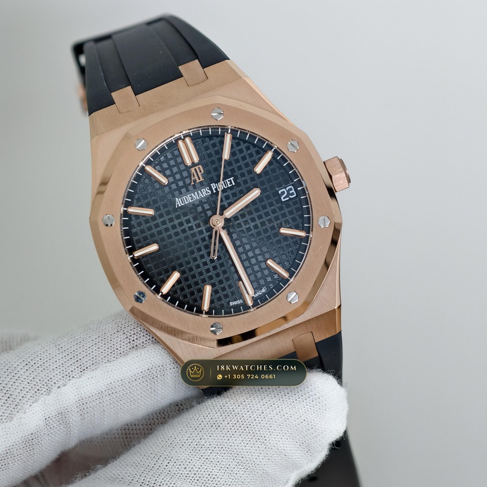 Audemars Piguet Royal Oak Selfwinding 41mm 18K Rose Gold Ref. 15500OR.OO.D002CR.01 — Studio Gallery Plate IV in 18K Rose Gold Au750 (138.6g Verified Mass, Audemars Piguet Cal. 4302 - 70h Power Reserve)