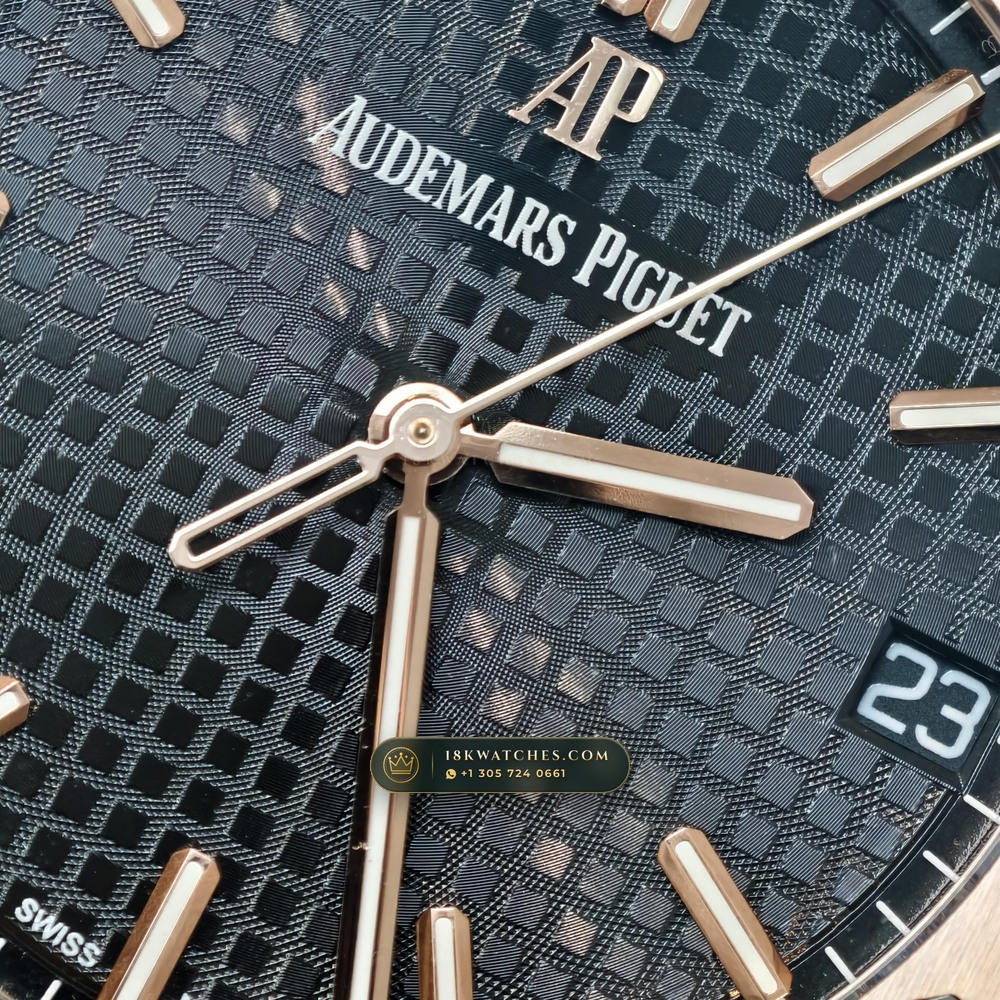 Audemars Piguet Royal Oak Selfwinding 41mm 18K Rose Gold Ref. 15500OR.OO.D002CR.01 — Studio Gallery Plate V in 18K Rose Gold Au750 (138.6g Verified Mass, Audemars Piguet Cal. 4302 - 70h Power Reserve)