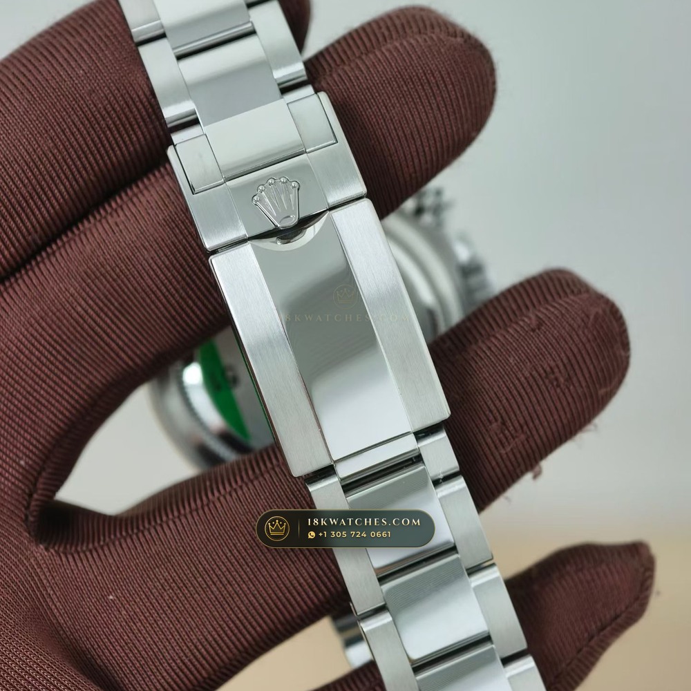 Rolex Cosmograph Daytona Ref. 126500 — Studio Gallery Plate VIII in 904L Stainless Steel Custom Architecture (143.9g Verified Mass, Rolex Manufacture Cal. 4131 - 72h Power Reserve)