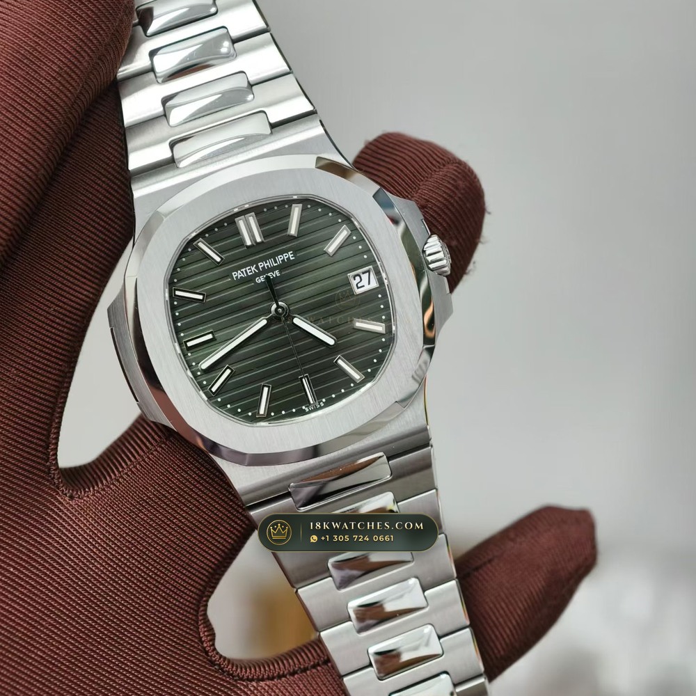 Patek Philippe Nautilus Self-Winding Ref. 5711/1A-014 — Studio Gallery Plate II in 904L Stainless Steel Custom Architecture (115.3g Verified Mass, Patek Philippe Cal. 26-330 S C / Cal. 324 S C - 21K Gold Rotor)