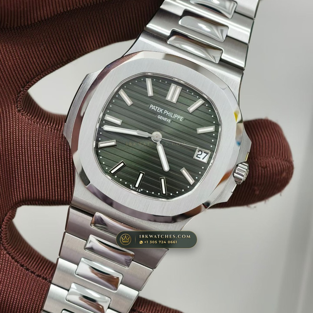 Patek Philippe Nautilus Self-Winding Ref. 5711/1A-014 — Studio Gallery Plate III in 904L Stainless Steel Custom Architecture (115.3g Verified Mass, Patek Philippe Cal. 26-330 S C / Cal. 324 S C - 21K Gold Rotor)