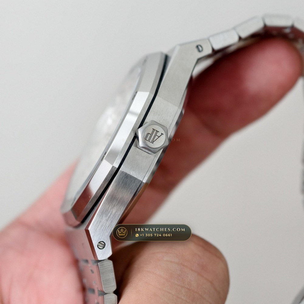 Audemars Piguet Royal Oak Selfwinding 41mm Hand-Chamfered Bevel Spec Ref. 15510ST — Studio Gallery Plate VI in 904L Stainless Steel Custom Architecture (166.8g Verified Mass, Audemars Piguet Cal. 4302 - 70h Power Reserve)