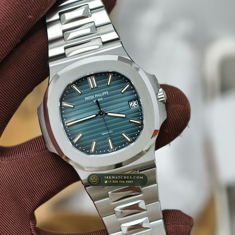 Patek Philippe Nautilus Self-Winding Ref. 5711/1A-010 — Studio Gallery Plate II in 904L Stainless Steel Custom Architecture (115.2g Verified Mass, Patek Philippe Cal. 26-330 S C / Cal. 324 S C - 21K Gold Rotor)