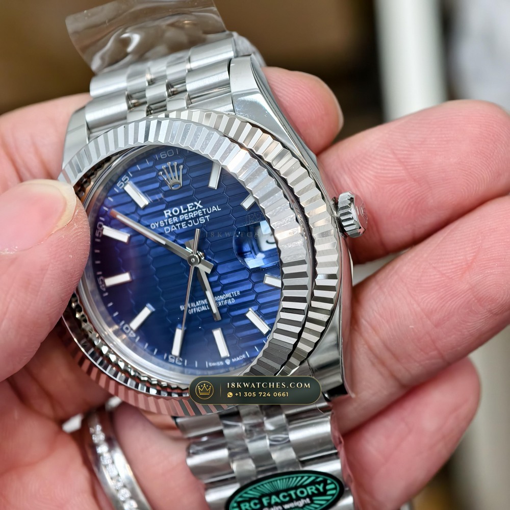 Rolex Datejust 41 Geneva Atelier Spec Ref. 126331 — Studio Gallery Plate III in 18K Gold & 904L Oystersteel Rolesor (150.7g Verified Mass, Rolex Manufacture Cal. 3235 - 70h Power Reserve)