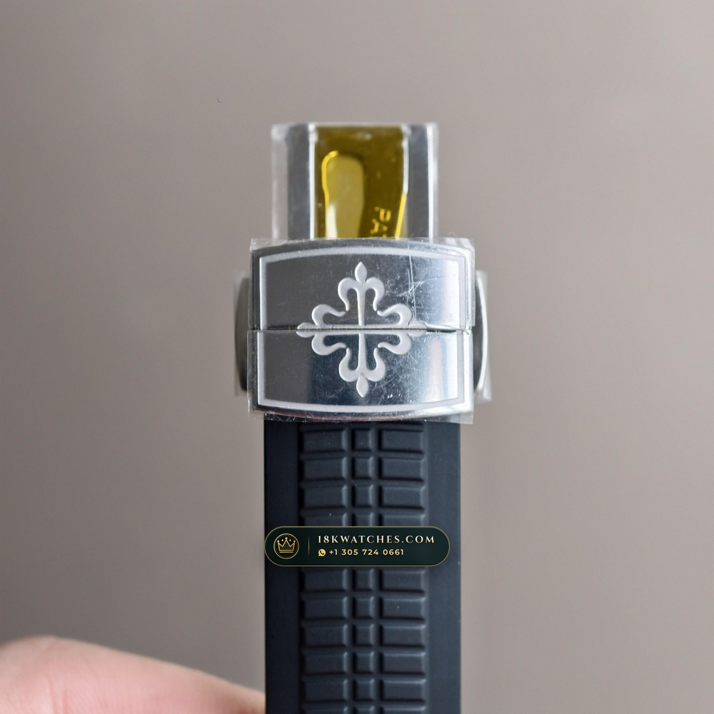 Patek Philippe Aquanaut Extra-Large Self-Winding Ref. 5167A — Studio Gallery Plate VIII in 904L Stainless Steel Custom Architecture (79.9g Verified Mass, Patek Philippe Cal. 324 S C - 21K Gold Rotor)