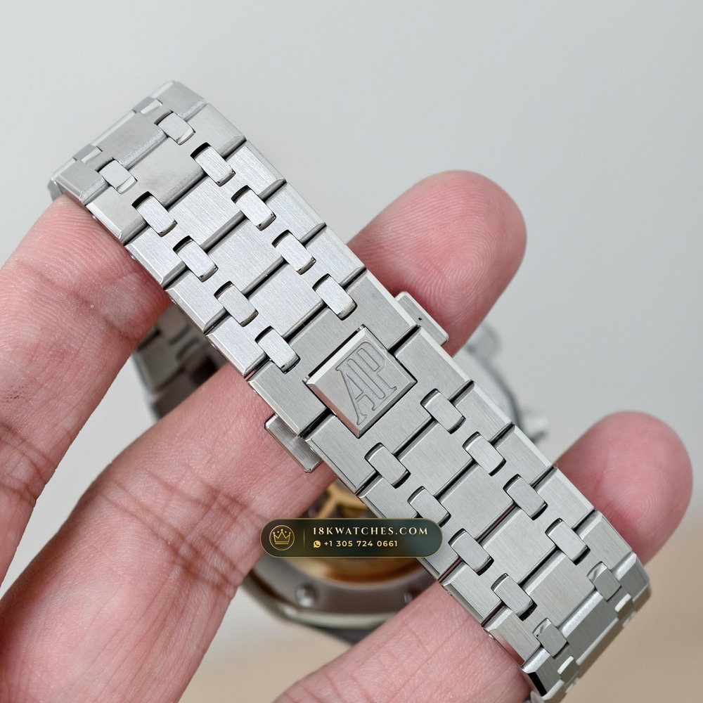 Audemars Piguet Royal Oak Selfwinding Chronograph 41mm Hand-Chamfered Bevel Spec Ref. 26240ST — Studio Gallery Plate X in 904L Stainless Steel Custom Architecture (180.3g Verified Mass, Audemars Piguet Cal. 4401 Flyback Chronograph)