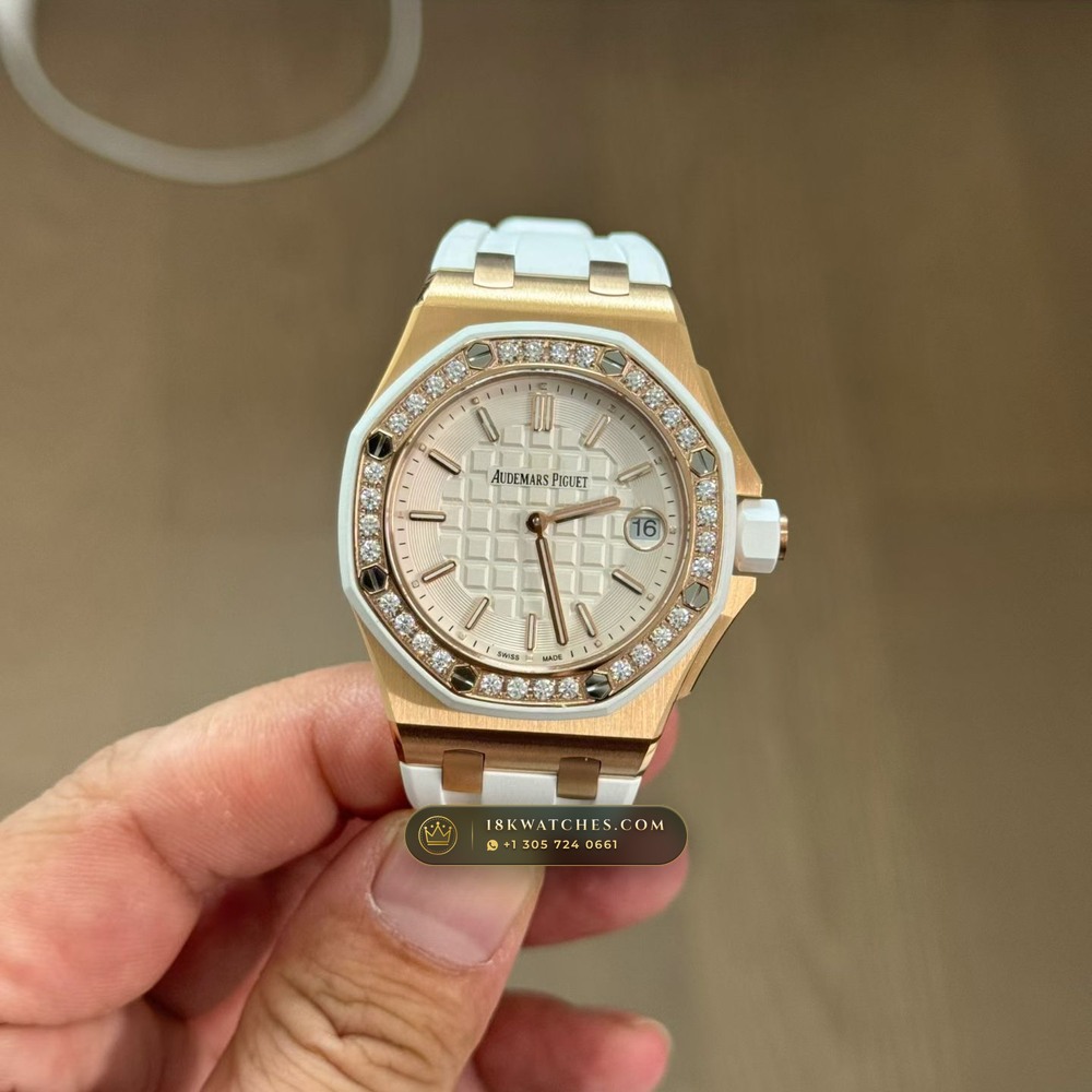 Audemars Piguet Royal Oak Selfwinding 37mm Diamond-Set Bezel 18K Rose Gold Ref. 67540OK.ZZ.A010CA.01