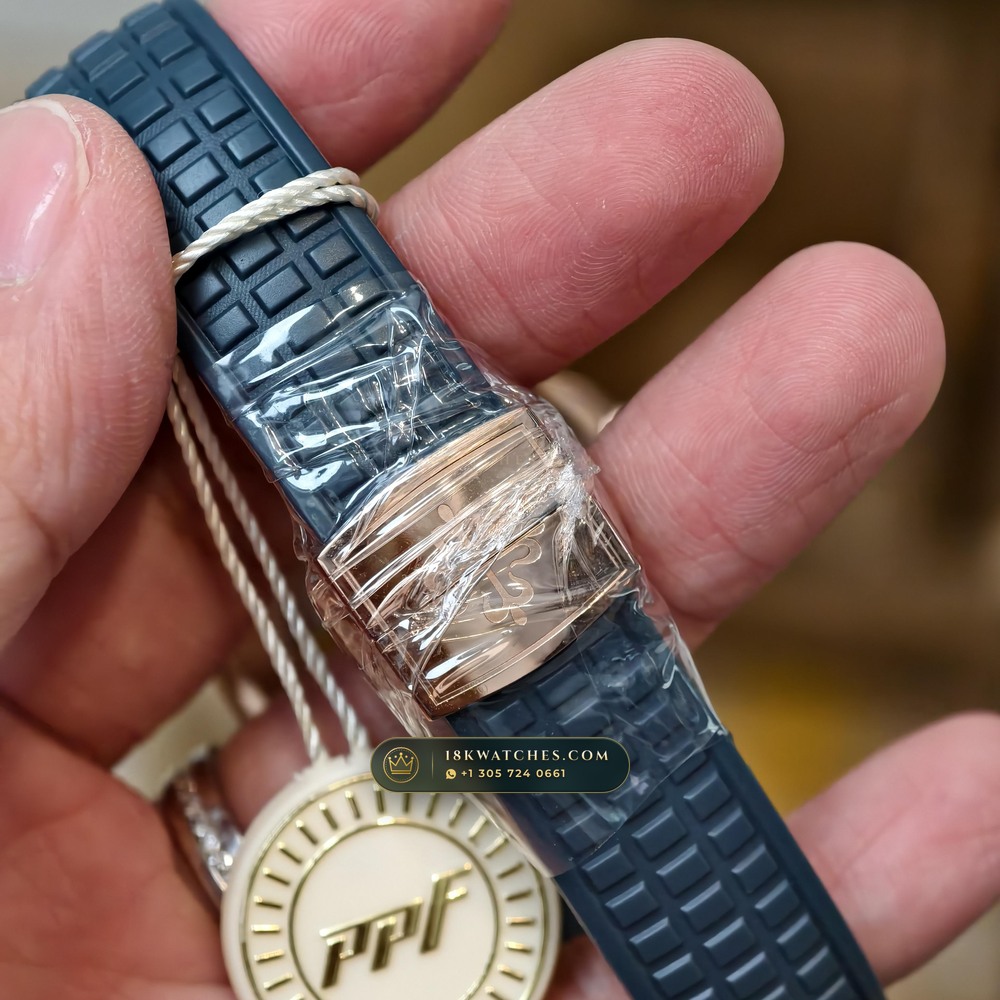 Patek Philippe Aquanaut Luce Annual Calendar 18K Rose Gold Geneva Atelier Spec Ref. 5261R — Studio Gallery Plate V in 18K Rose Gold Au750 (104.5g Verified Mass, Patek Philippe Cal. 26-330 S QA LU)