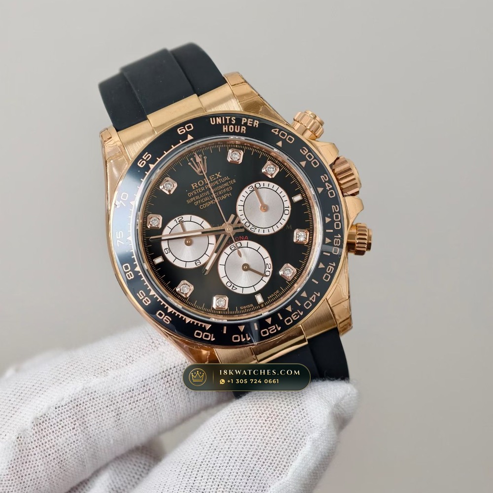 Rolex Cosmograph Daytona 18K Everose Gold Hand-Chamfered Bevel Spec Ref. 126515LN — Studio Gallery Plate II in 18K Rose Gold Au750 (160.3g Verified Mass, Rolex Manufacture Cal. 4131 - 72h Power Reserve)