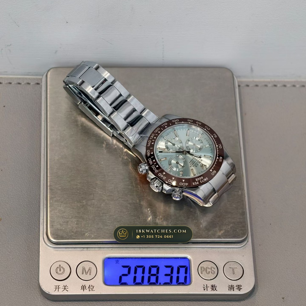 Rolex Cosmograph Daytona Ice-Blue Sunray Dial 950 Platinum Ref. 116506 — Studio Gallery Plate VII in 950 Platinum Pt950 (281.9g Verified Mass, Rolex Manufacture Cal. 4130 - 72h Power Reserve)