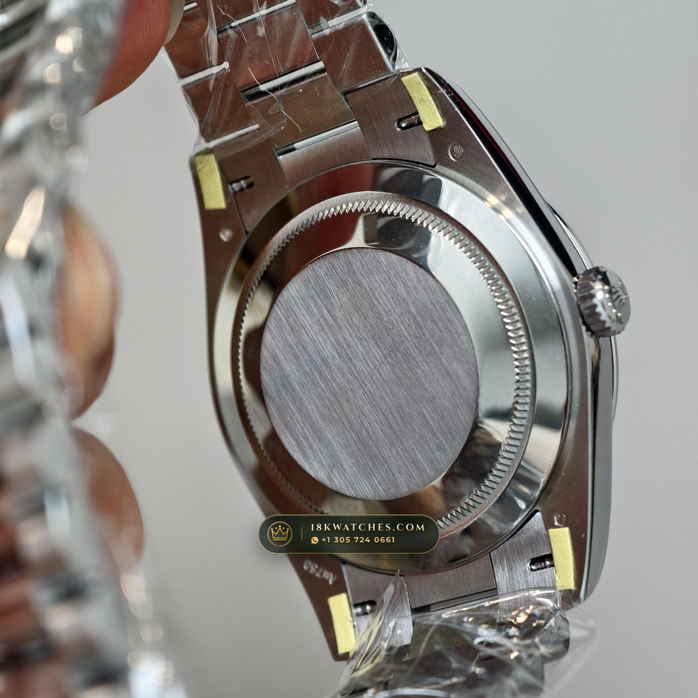 Rolex Day-Date 40 18K White Gold Chronometer Regulated Spec Ref. 228239 — Studio Gallery Plate VI in 18K White Gold Au750 (210.6g Verified Mass, Rolex Manufacture Cal. 3255 - 70h Power Reserve)