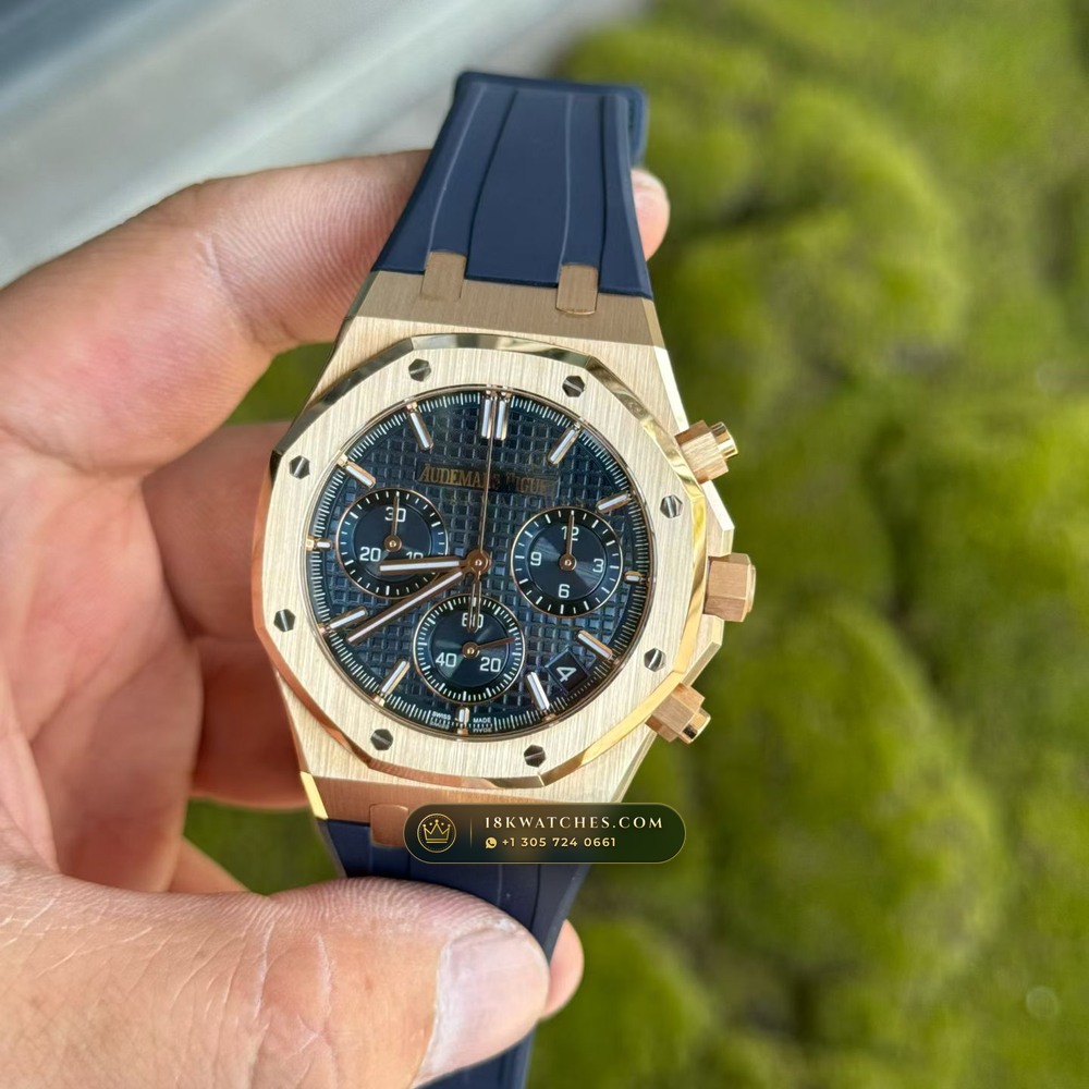 Audemars Piguet Royal Oak Selfwinding Chronograph 41mm 18K Rose Gold Ref. 26240OR — Studio Gallery Plate II in 18K Rose Gold Au750 (246.0g Verified Mass, Audemars Piguet Cal. 4401 Flyback Chronograph)