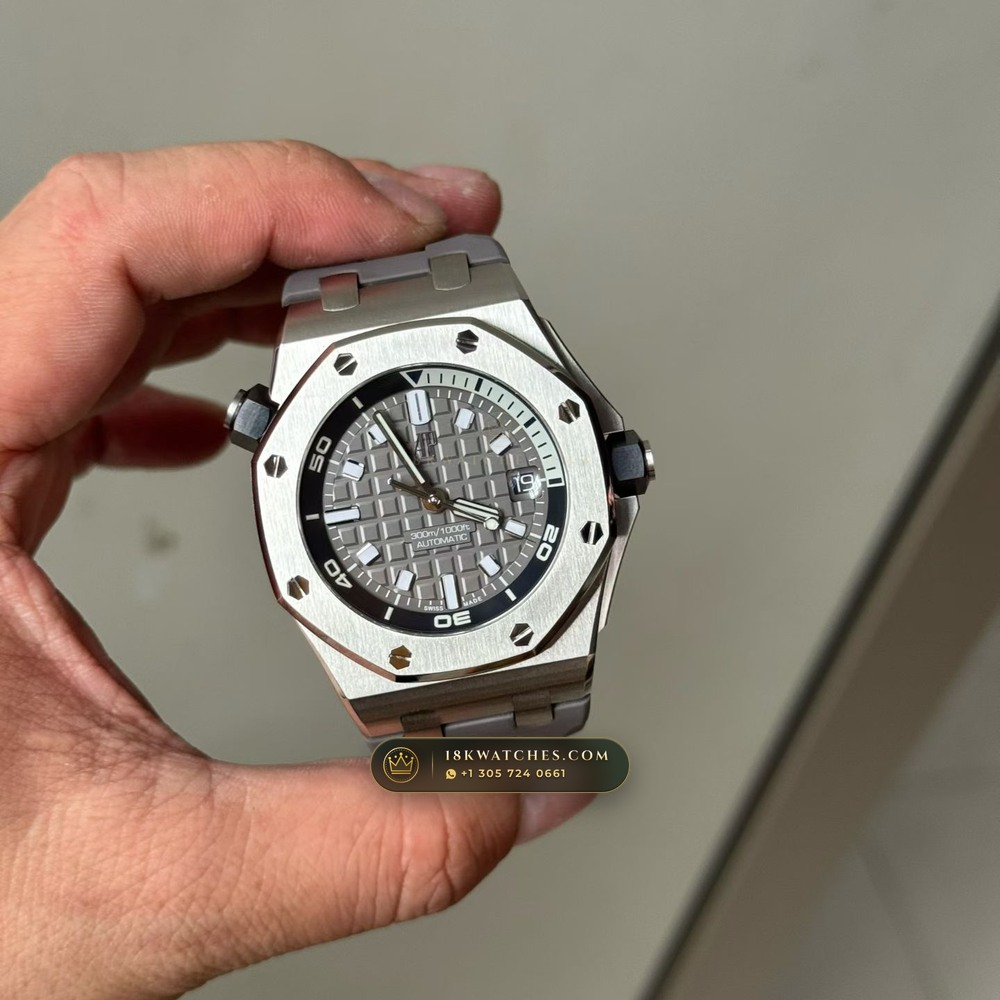 Audemars Piguet Royal Oak Offshore Diver 42mm Ref. 15720ST — Studio Gallery Plate III in 904L Stainless Steel Custom Architecture (168.4g Verified Mass, Audemars Piguet Cal. 4308 / Cal. 3120)