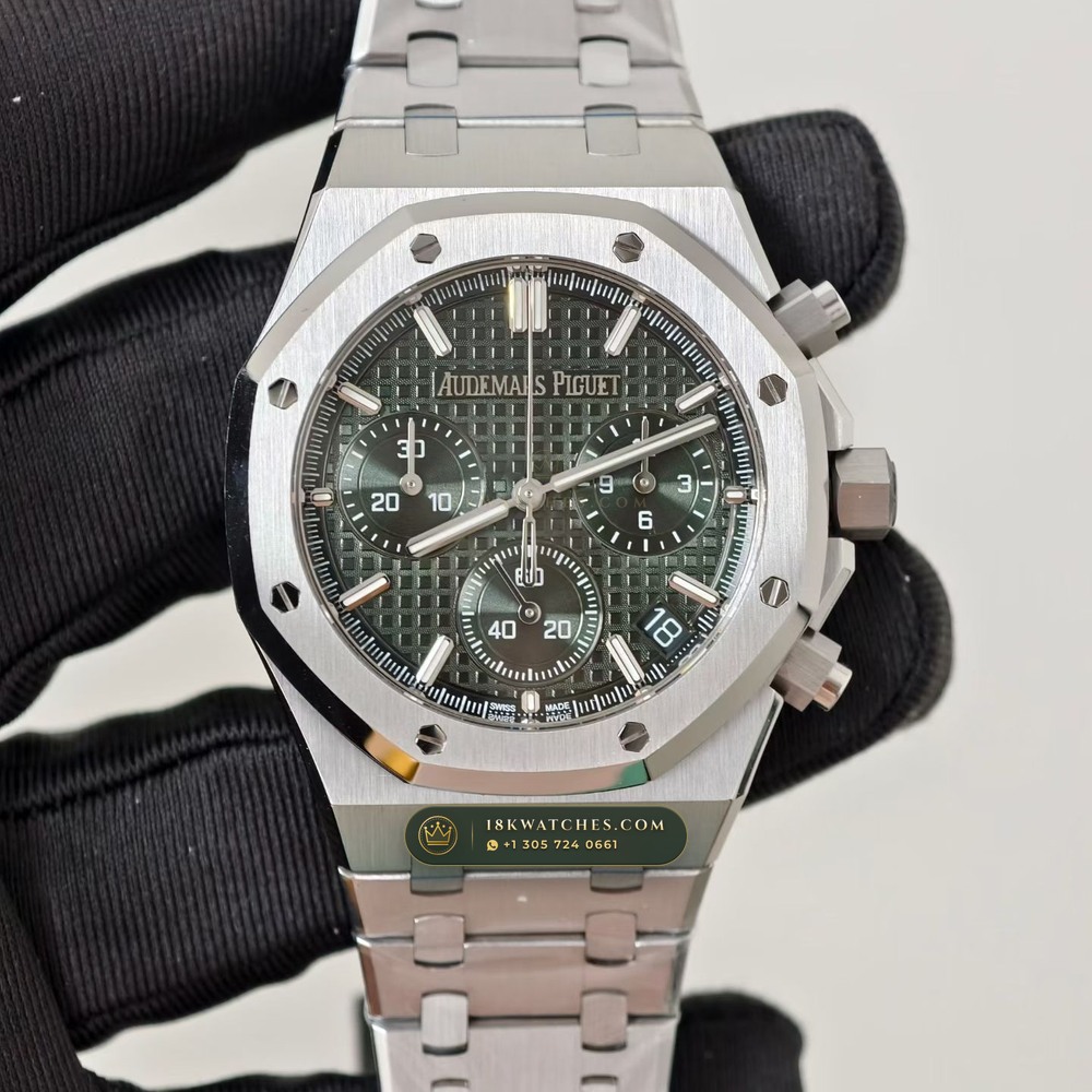 Audemars Piguet Royal Oak Selfwinding Chronograph 41mm Free-Sprung Calibre Ref. 26240ST.OO.1320ST.08