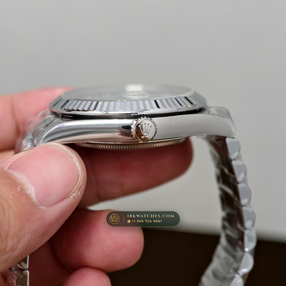 Rolex Day-Date 40 950 Platinum Geneva Atelier Spec Ref. 228236 — Studio Gallery Plate VI in 950 Platinum Pt950 (280.1g Verified Mass, Rolex Manufacture Cal. 3255 - 70h Power Reserve)