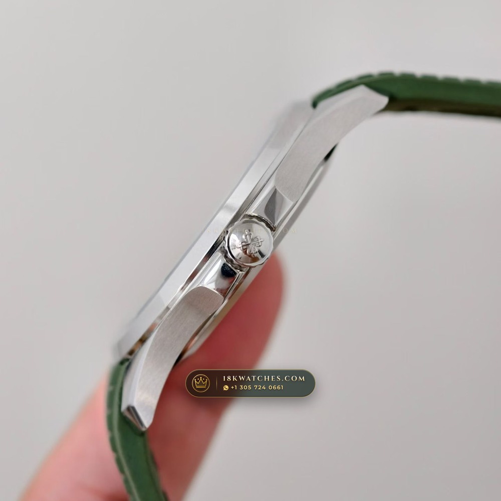 Patek Philippe Aquanaut Jumbo 42.2mm 18K White Gold Geneva Atelier Spec Ref. 5168G — Studio Gallery Plate VII in 18K White Gold Au750 (120.9g Verified Mass, Patek Philippe Cal. 324 S C - 21K Gold Rotor)