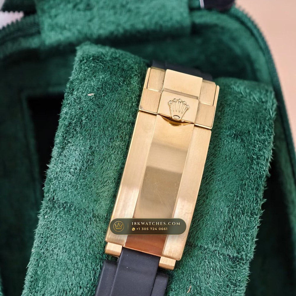 Rolex Cosmograph Daytona 18K Yellow Gold 5-Axis CNC Case Ref. 126518LN — Studio Gallery Plate V in 18K Yellow Gold Au750 (160.3g Verified Mass, Rolex Manufacture Cal. 4131 - 72h Power Reserve)