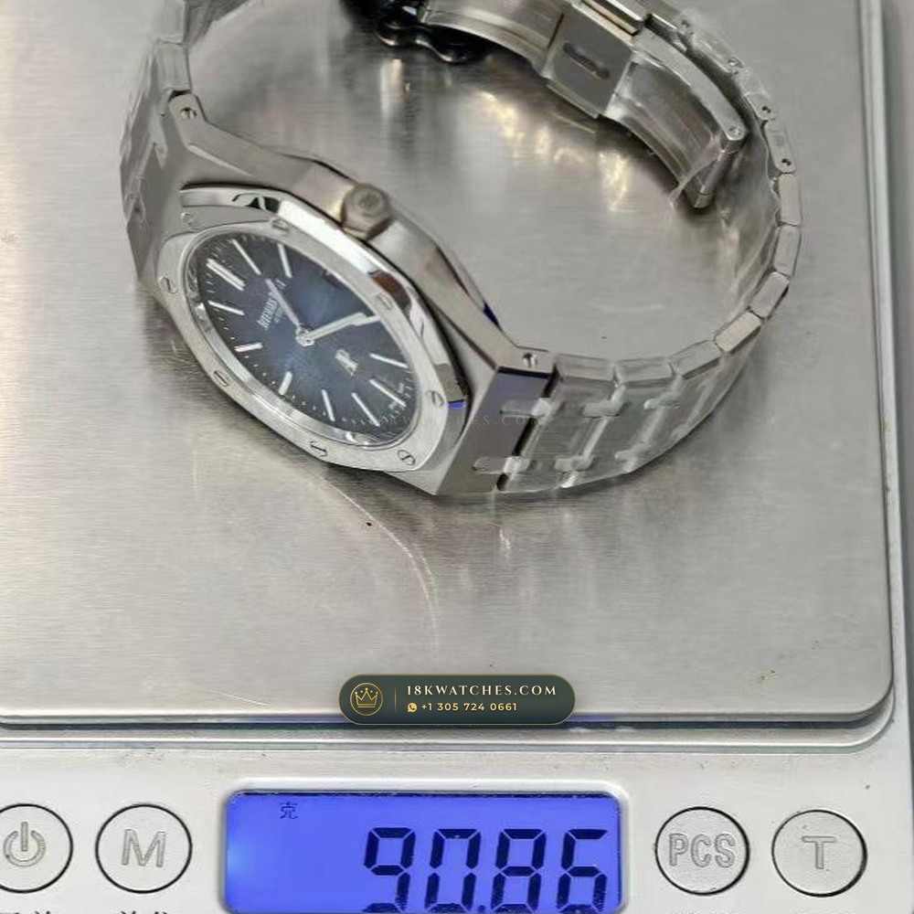 Audemars Piguet Royal Oak Jumbo Extra-Thin 39mm Geneva Atelier Spec Ref. 15202IP — Studio Gallery Plate XII in 904L Stainless Steel Custom Architecture (94.1g Verified Mass, Audemars Piguet Cal. 2121 Ultra-Thin)
