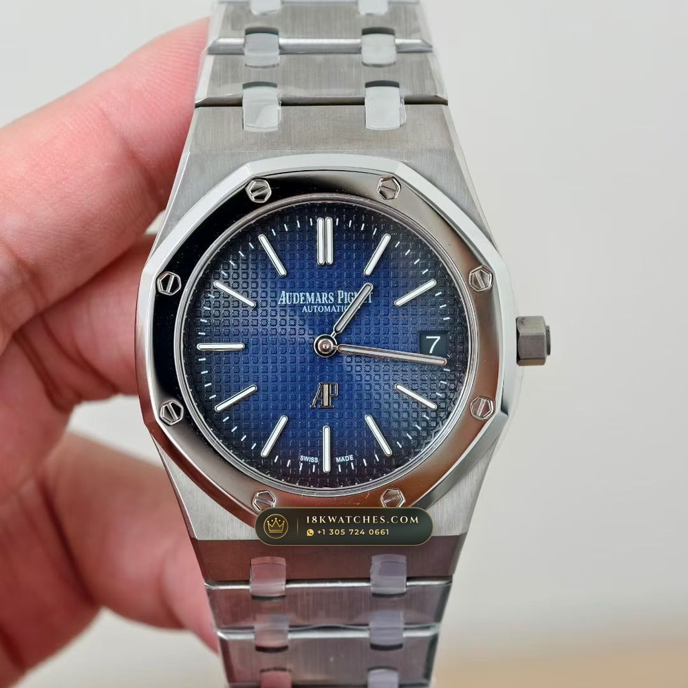 Audemars Piguet Royal Oak Jumbo Extra-Thin 39mm Geneva Atelier Spec Ref. 15202IP