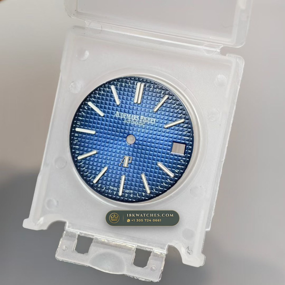 Audemars Piguet Royal Oak Jumbo Extra-Thin 39mm Geneva Atelier Spec Ref. 15202IP — Studio Gallery Plate VII in 904L Stainless Steel Custom Architecture (94.1g Verified Mass, Audemars Piguet Cal. 2121 Ultra-Thin)