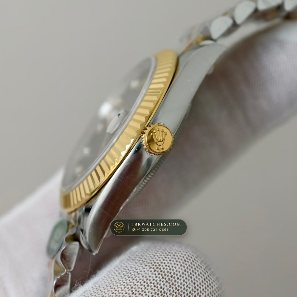 Rolex Datejust 41 Hand-Chamfered Bevel Spec Ref. 126331 — Studio Gallery Plate IV in 18K Gold & 904L Oystersteel Rolesor (150.1g Verified Mass, Rolex Manufacture Cal. 3235 - 70h Power Reserve)