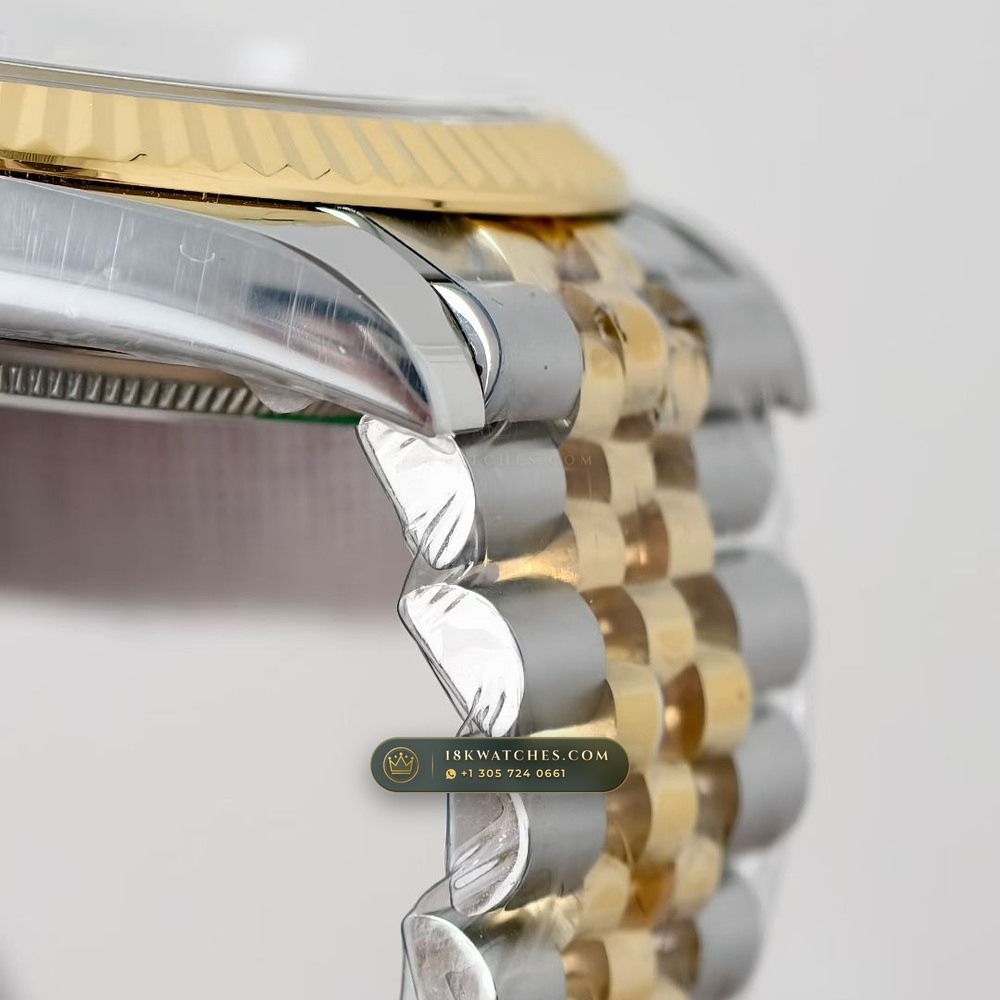 Rolex Datejust 41 Hand-Chamfered Bevel Spec Ref. 126331 — Studio Gallery Plate V in 18K Gold & 904L Oystersteel Rolesor (150.1g Verified Mass, Rolex Manufacture Cal. 3235 - 70h Power Reserve)